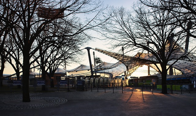 击扳平比分 击扳平比分